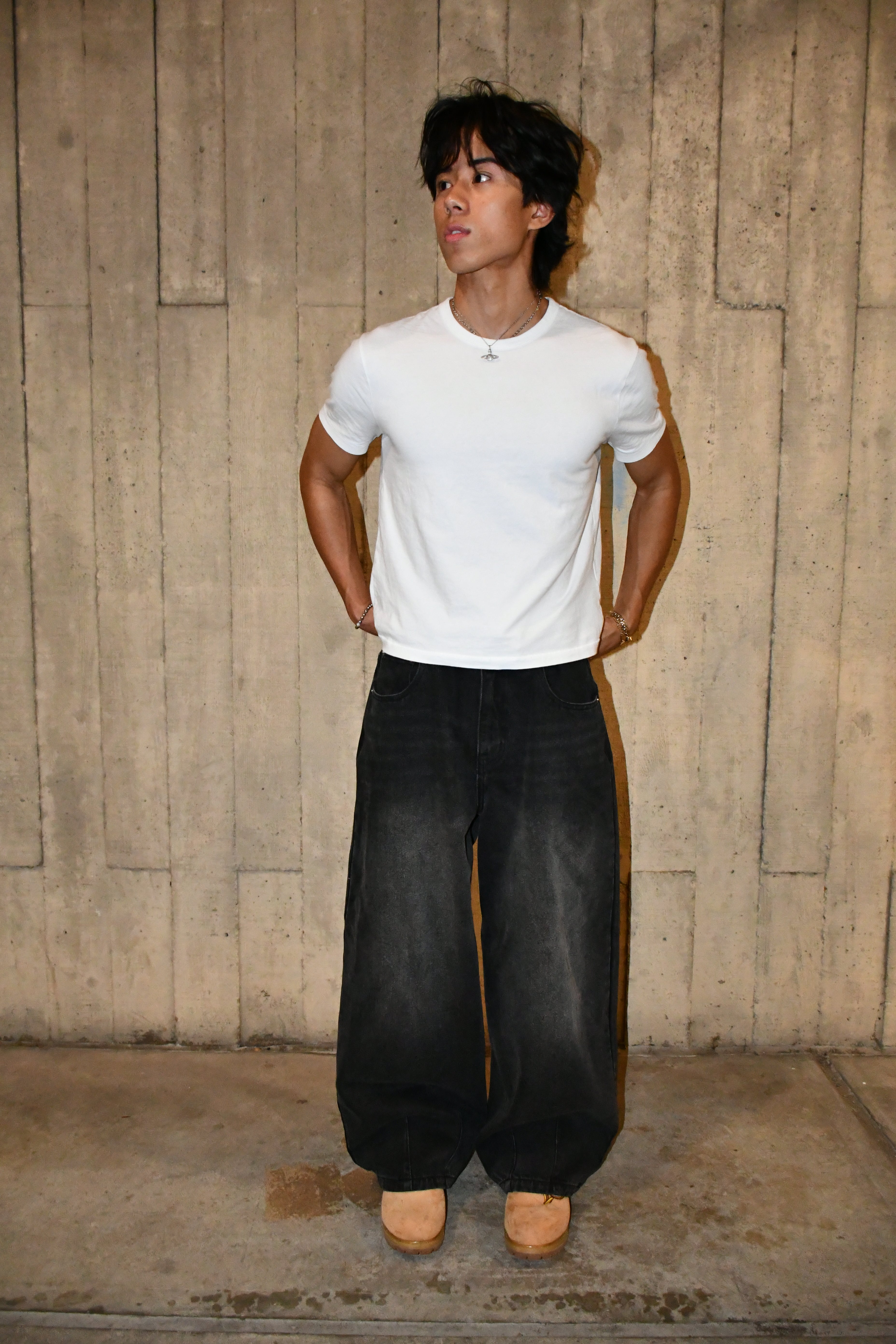 BLACK DENIM