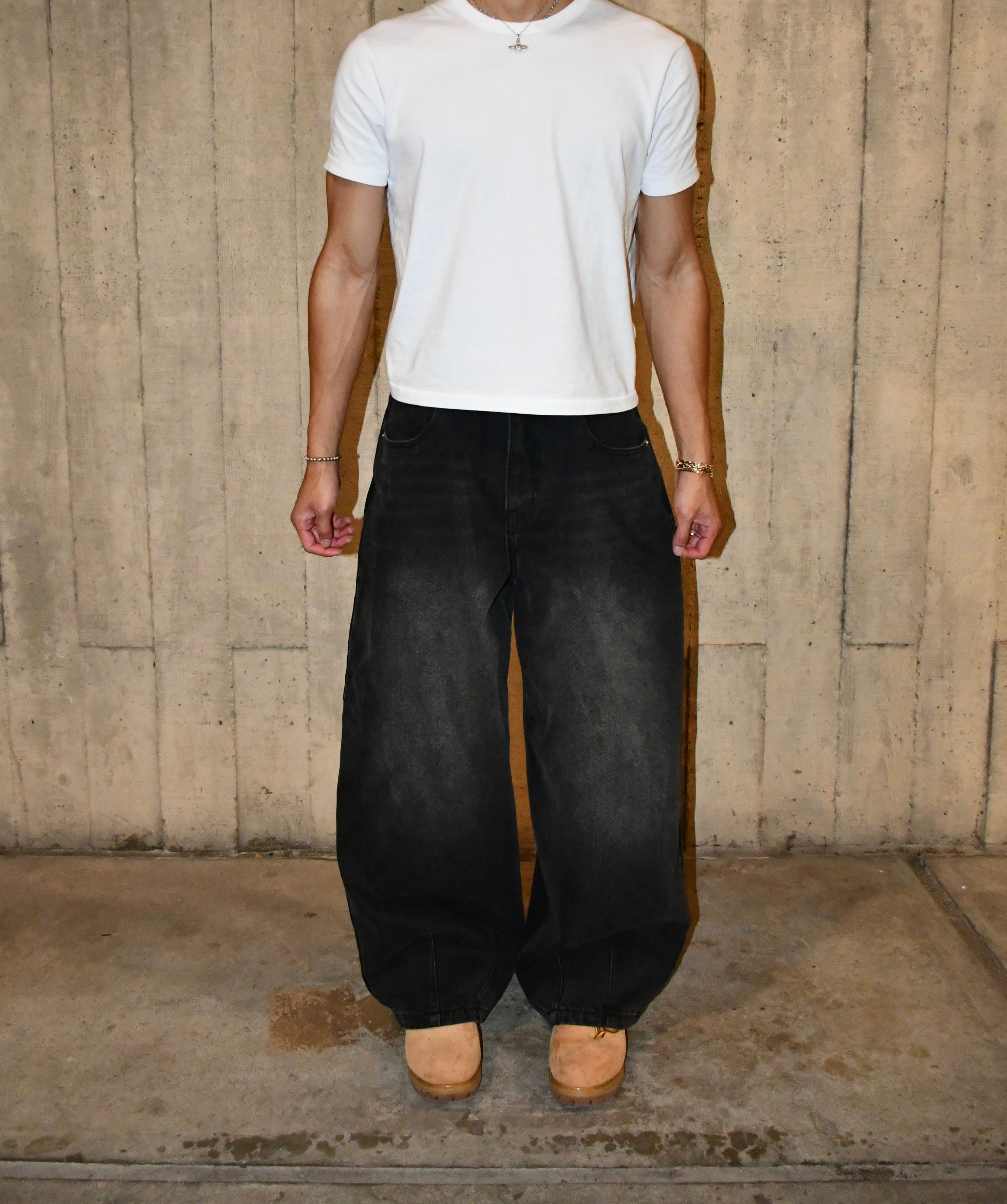 BLACK DENIM