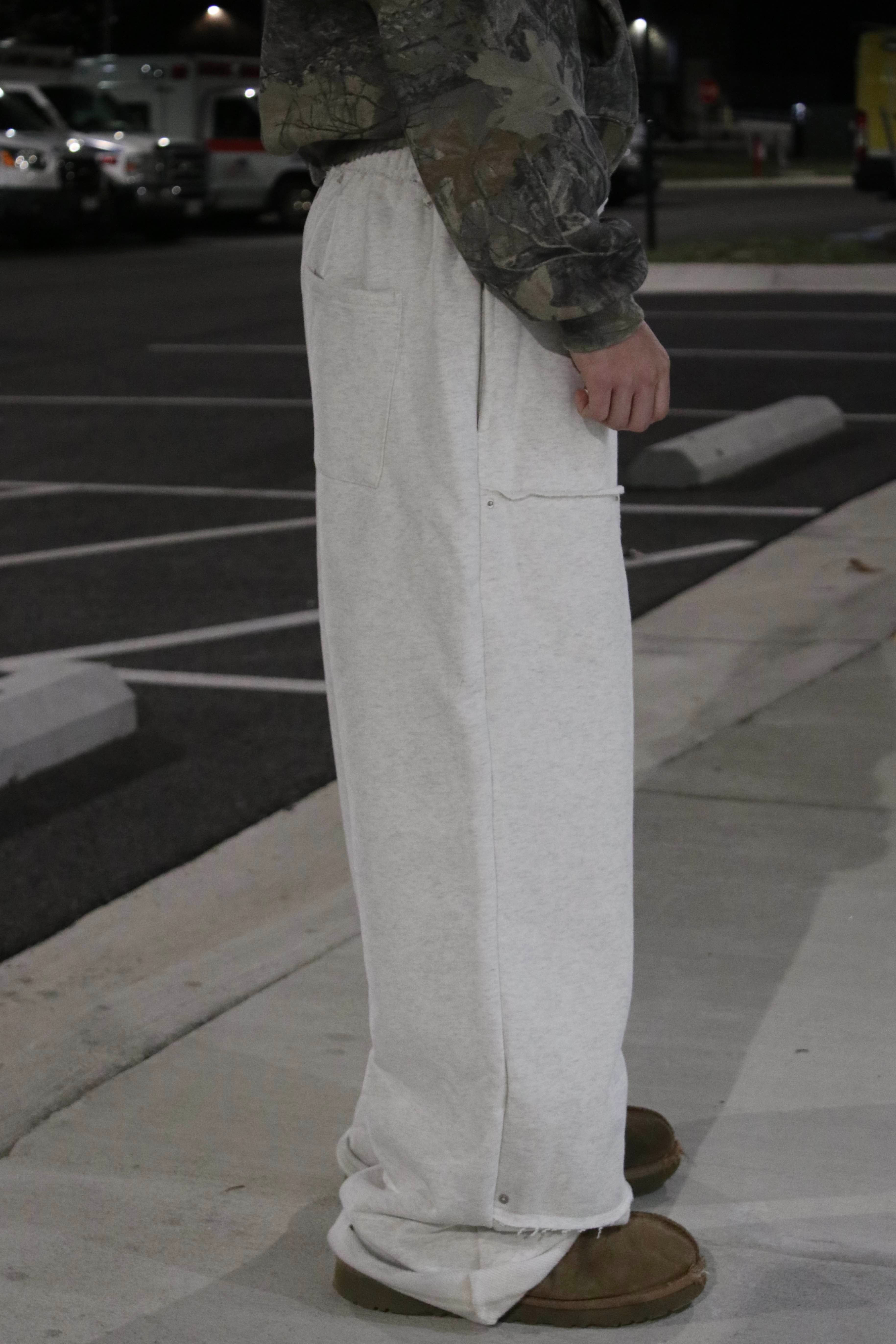 IVORY DOUBLE KNEE SWEATS