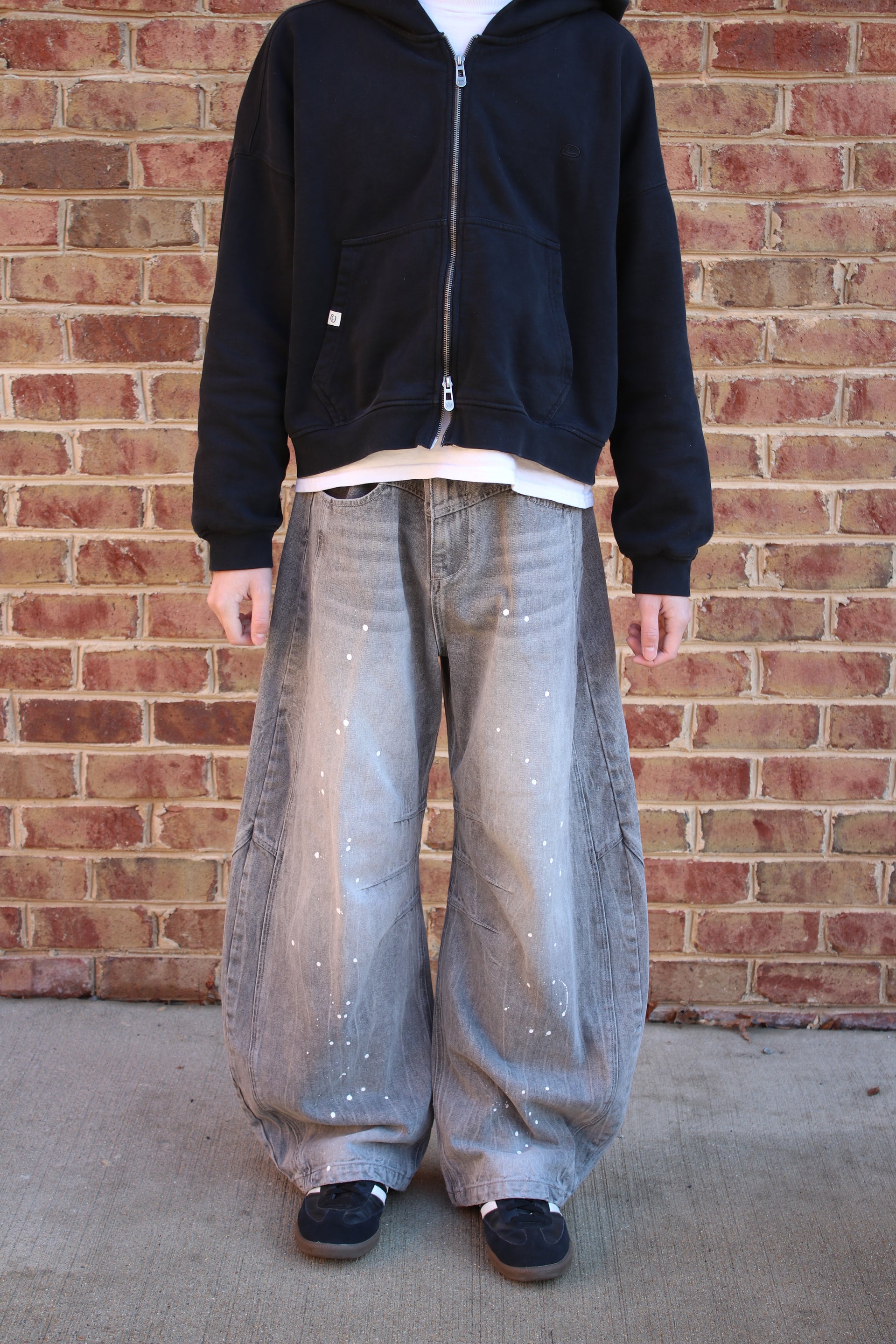 GREY PAINT SPLATTER DENIM